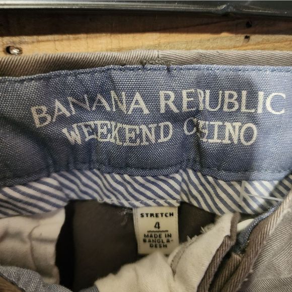 Banana Republic Weekend Chino - Picture 2 of 3